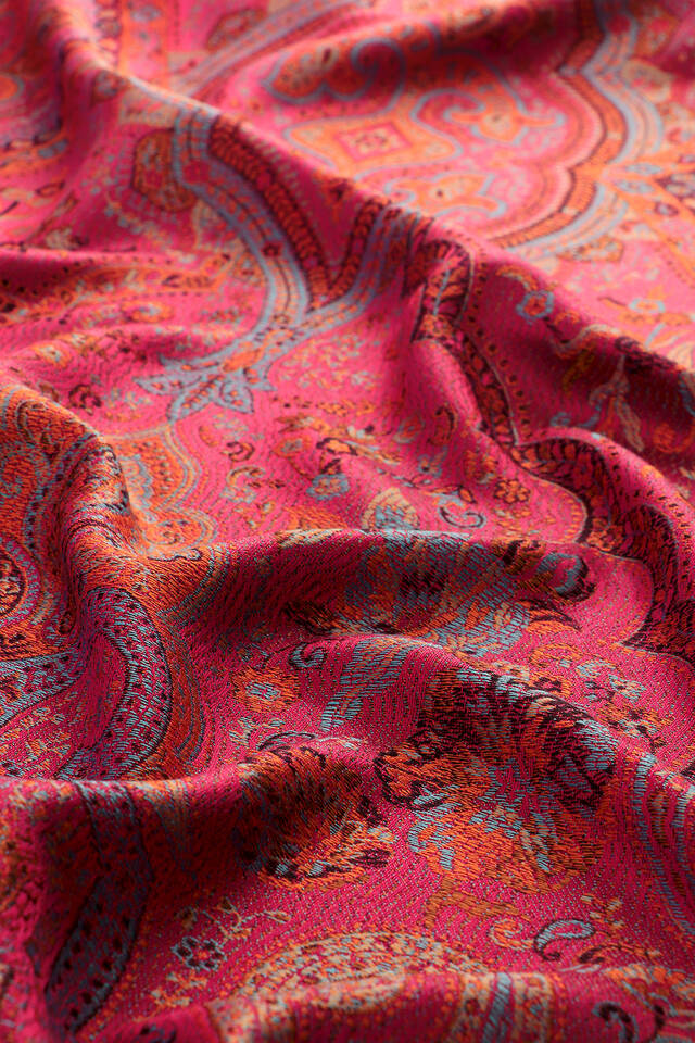 Fuchsia Jamawar Woven Silk Shawl - 3