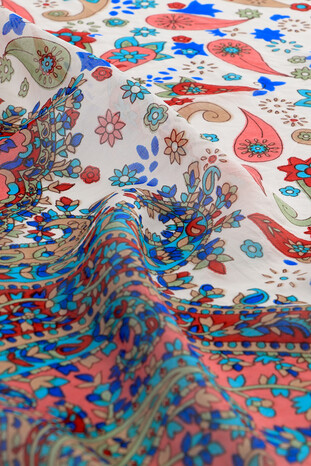 Red Patterned Indian Silk Scarf - Thumbnail